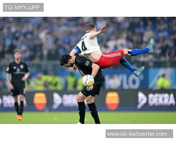 德甲惊天一战莱比锡狂胜皇马帽子戏法引爆全场热情