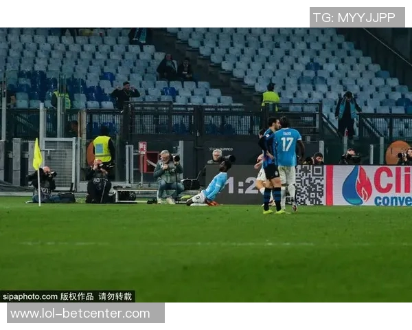 足总杯激战多特蒙德与AC米兰互交白卷乌龙球成全场焦点解析战术博弈